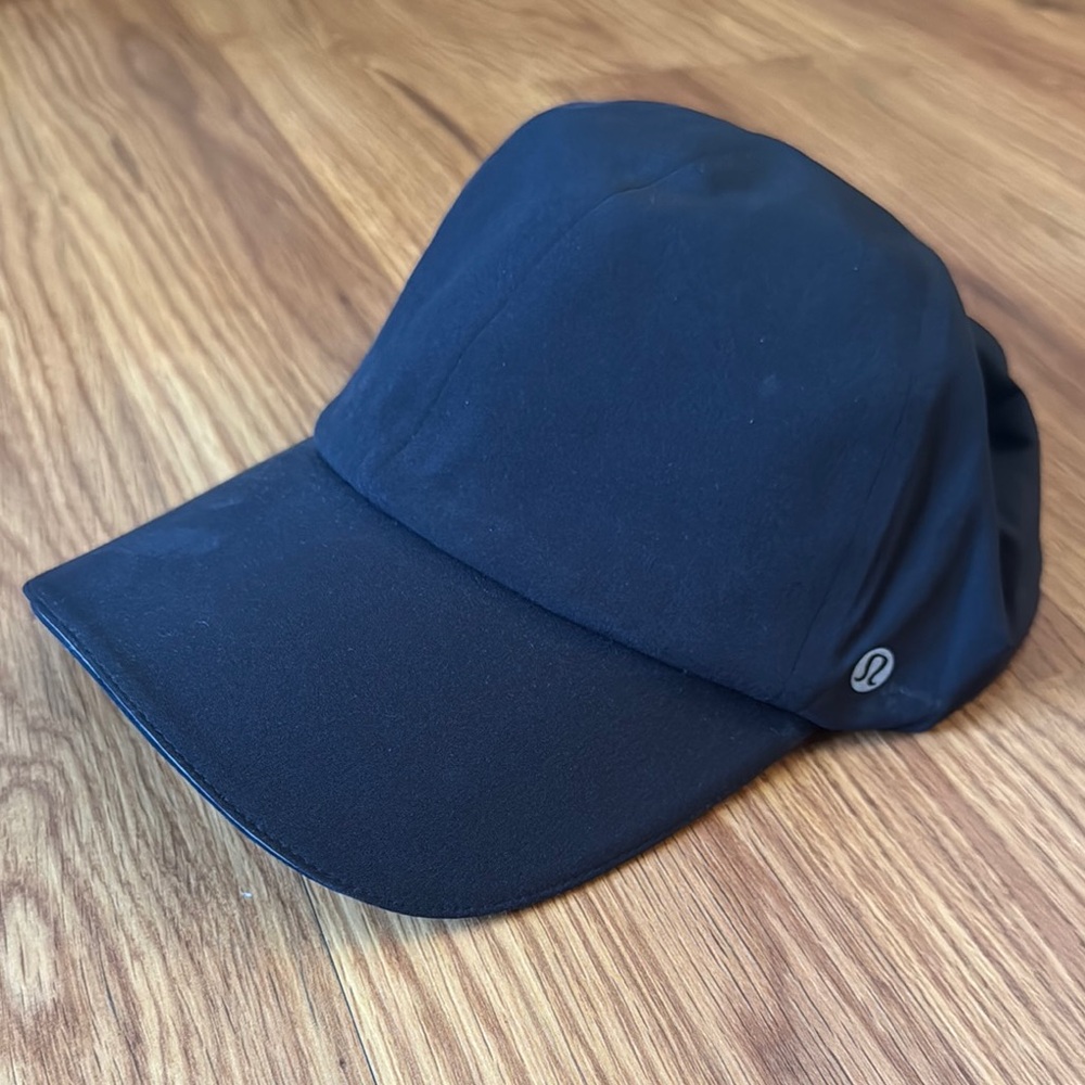 Lululemon Black Athletic Cap
